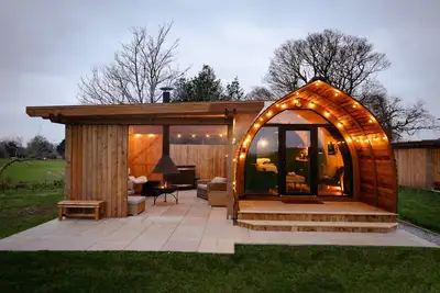 Image de Premium-Hot Tub-Cabine-Sdb privée avec douche