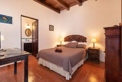 Image de Centrally located complex with 6 unique accommodations