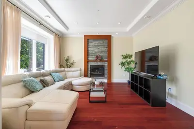 Image de Luxury&Spacious 4Beds 4. 5Baths Family House in Prime Location|