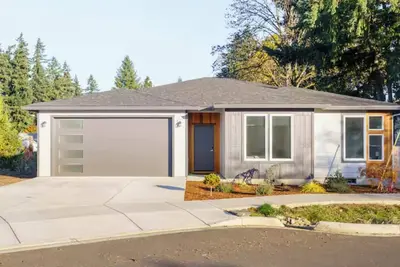 Image de Modern 3/bedroom home with luxury amenities