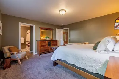 Image de Evergreen Retreat- 3 Bedrooms, Attached Garage, Walk to Historic Downtown Cody