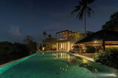 Image de Rooftop Sunsets & Ocean Breezes | 4br Sanctuary