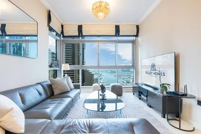 Image de Exquisite Marina Home w/ Panoramic Yacht Views