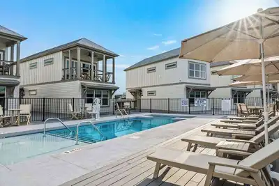 Image de Poolside Villas @ Winyah Bay Club!