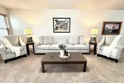 King's Landing - 3br/2ba - South Lubbock