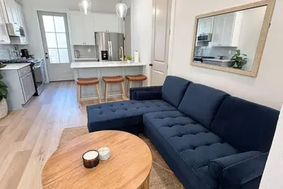 Image de River Ranch Gem+King+85`Tv+Cajun Luxury+Nespresso