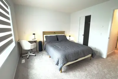 Image de 3br New Family House in Ne Edmonton, McChonachie area, up to 25% off