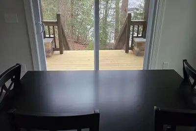 Image de 3-bedroom bungalow with Lake Gaston/Roanoke Rapids Lake views.