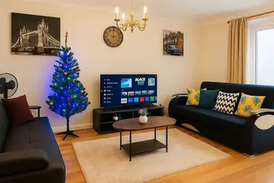 Image de Charming 3-bedroom house in Sittingbourne for contractors, family & Tourists! !