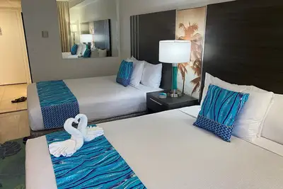 Image de Free Parking! Penthouse Unit at The Palms Waikiki
