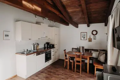 Image de Apartment D (6-8 persons/3 bedrooms, 2 bathrooms, 1 Wsr) 80m² - Apartments Barbara