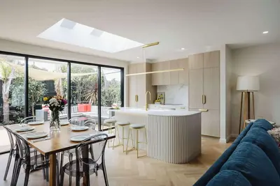 Image de Brighton Coastal Hideaway with Free Parking