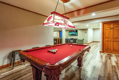 Image de Sweet Escape - Hot Tub, Pool Table & Fire Pit Table - Galena Territory