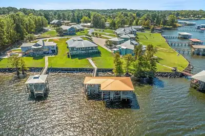 Image de Lake Escape Paradise: Premier fishing getaway