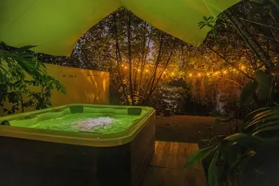 Image de Water's Edge Villa