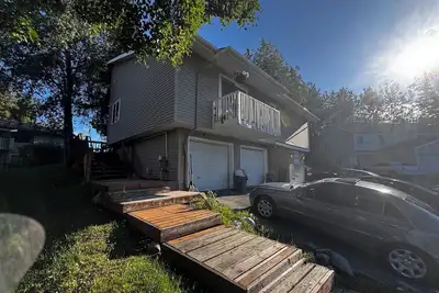 Image de 3-bedroom house in charming Anchorage with fitness room