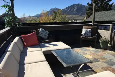 Image de Roof deck, views, walk to Pearl, quiet neighborhood