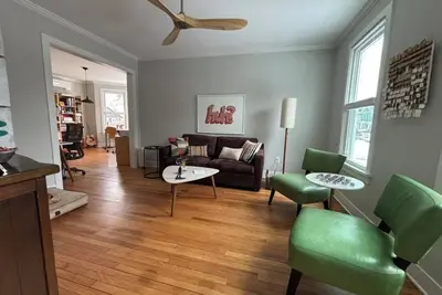 Image de Artist's Superb 2-bedroom house with Ac in Kingston. Explore the Hudson Valley