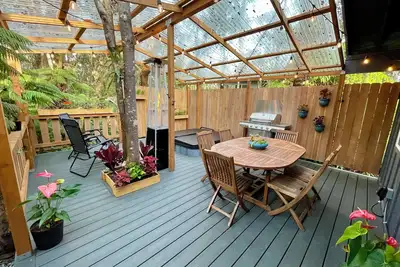 Image de Charming 2-bedroom cottage with a hot tub. 5 Min to Volcanoes National Park!