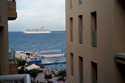 Image de Modern well located apartment in trendy Sliema Tower Road