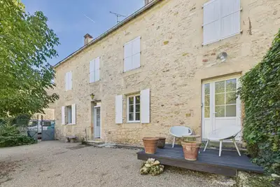 Image de Plein centre - Maison pour 4 avec jardin