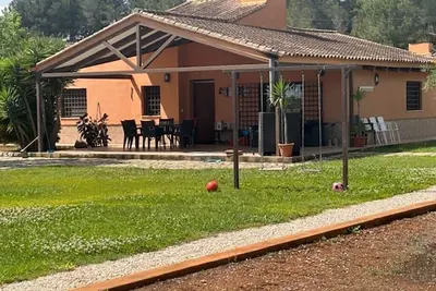 Image de Chalet en pleine nature. A 800 métres du village de Chella.