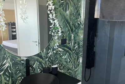 Image de Aunt Lisa home