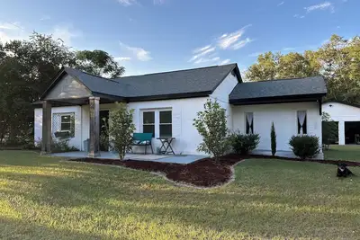 Image de Spacious Pet-Friendly Home on 1 Acre