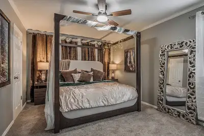 Image de Family Game Retreat w/ Arcade + Fire Pit