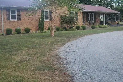 Image de 3 Bedroom 3 Bath Home in Country Setting