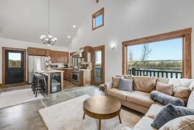 Image de Goldie's Cottage at Chataeu Yellowstone