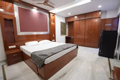 Image de Stylish 4-Bedroom Family Getaway: Luxury Living!