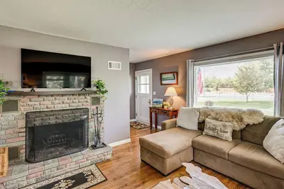 Fishing & Skiing Base! Residential Bozeman Escape