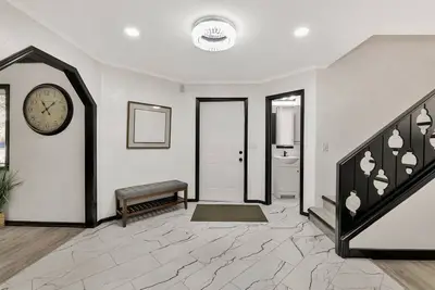 Image de Upscale 5br 3 Ba home near Bradley Fair & 3 miles from Striker Sport, pool table