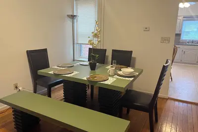 Image de Here's a wonderful 3-bedroom brickhouse with Ac in charming Wilmington, Delaware