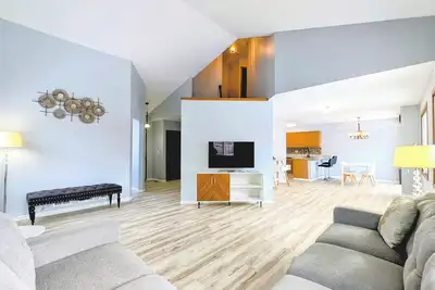 Image de Charming 3-Bedroom Home Near South Elgin