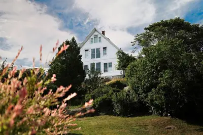 Image de Blue Bay House - Historic, Ocean View Property