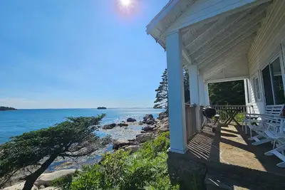 Image de Half House - Rustic, Cape, Oceanfront w/ Sunsets
