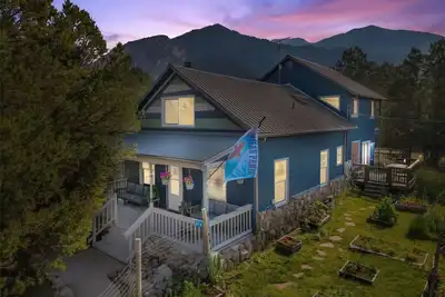 Image de Azure Oasis - A Beautiful Apartment In Downtown Crestone