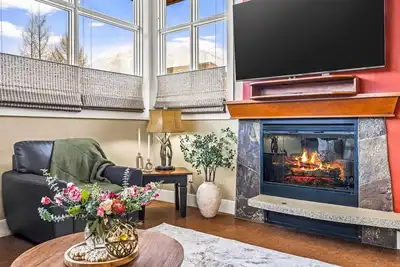 Image de Cozy 2br Retreat Mountain View Pool & Hot Tub