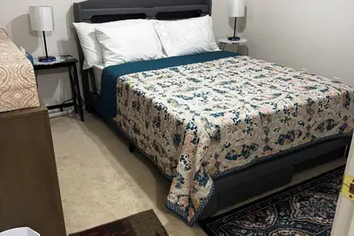 Image de Tranquil Lavender Stay 3-bedroom house in Killeen