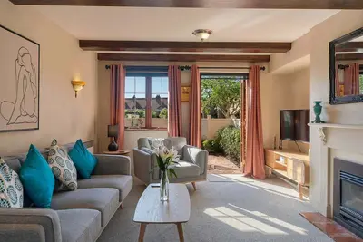 Image de The Village Green Apartment