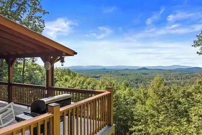 Image de Mountain Views | Hot Tub | Sauna | Pool Table
