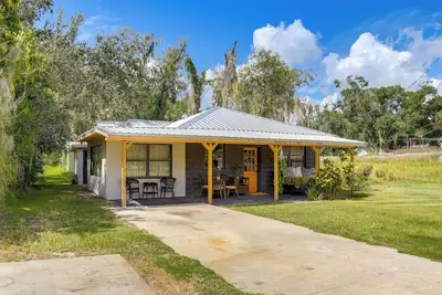 Image de < 1 Mi to Downtown Arcadia: Tranquil Wooded Escape