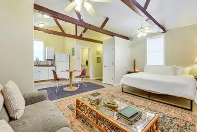 Image de Walkable Studio 1 Mi to Riverwalk & Dtwn Bradenton