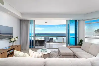 Image de Kirra Oceanfront Views