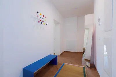 Image de Max03 Modern city apartment with balcony, mountain view and infrared cabin