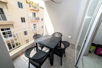 Image de Family Comfort 3br Apartment – by HostMT