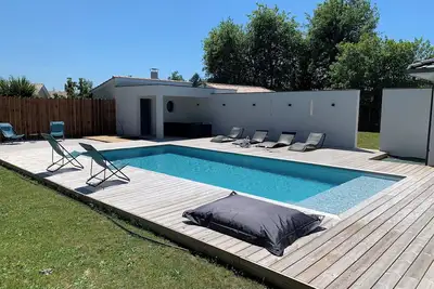 Image de Villa contemporaine 4★ avec piscine chauffée – entre Bordeaux et Lacanau