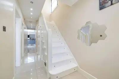 Image de Spacious. Family. Leisure. Parking. Sleeps 7